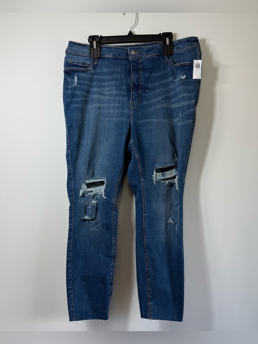 NWT Old Navy Rockstar Extra High Rise Distressed Skinny Jeans Size 20